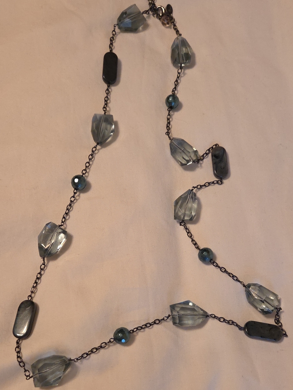 Elegant Vintage Lia Sophia Blue Crystal Station Necklace - EUC